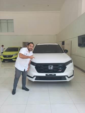 Sales Mobil honda manado